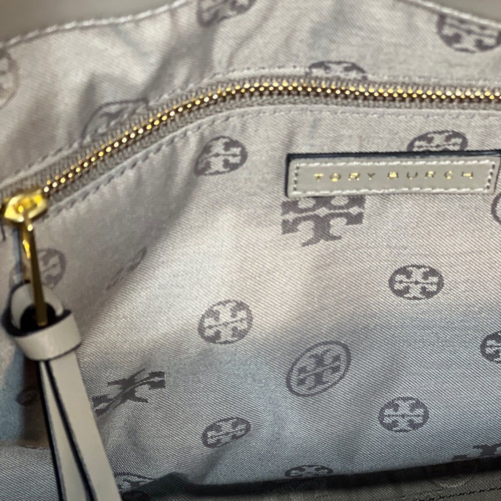 Tory Burch Gray Quilted Leather Tote - Picture 7 of 13